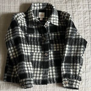 Cat & Jack Black and White Plaid Kids Button Down Shirt Jacket-Fuzzy Cozy! 10-12